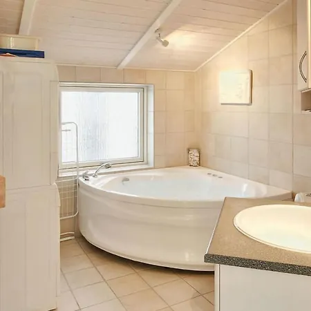 Gorgeous In Vaeggerlose With Sauna Semesterbostad *