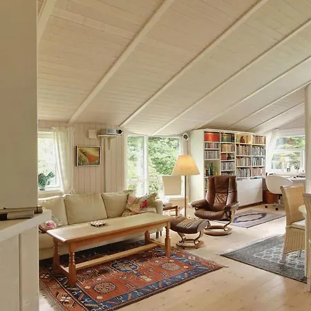 Gorgeous In Vaeggerlose With Sauna Semesterbostad Bøtø By